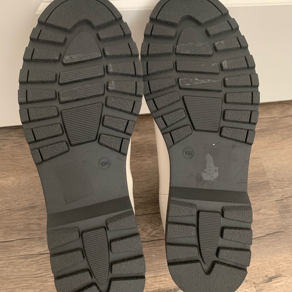 White Chelsea Boots W 10 - Picture 2 of 2